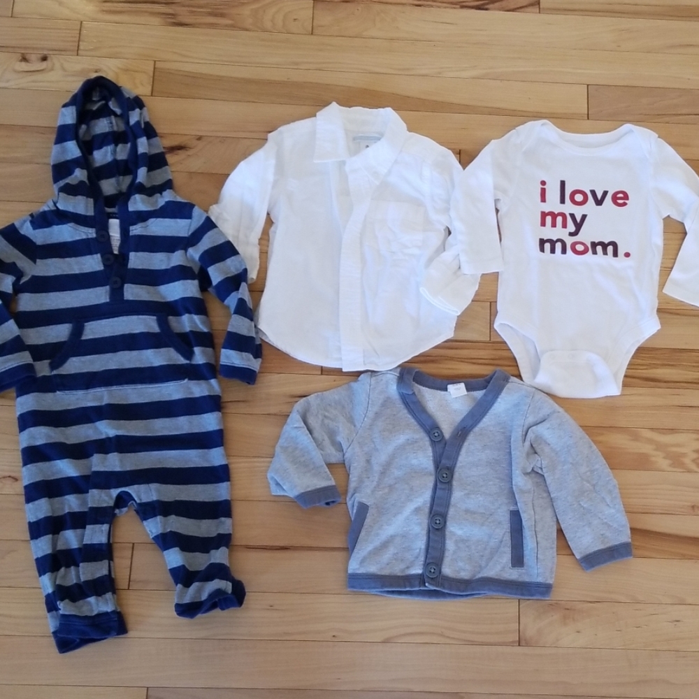 Lot of Old Navy 12-18 month tops